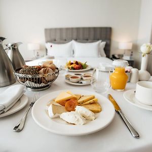 Suite Home